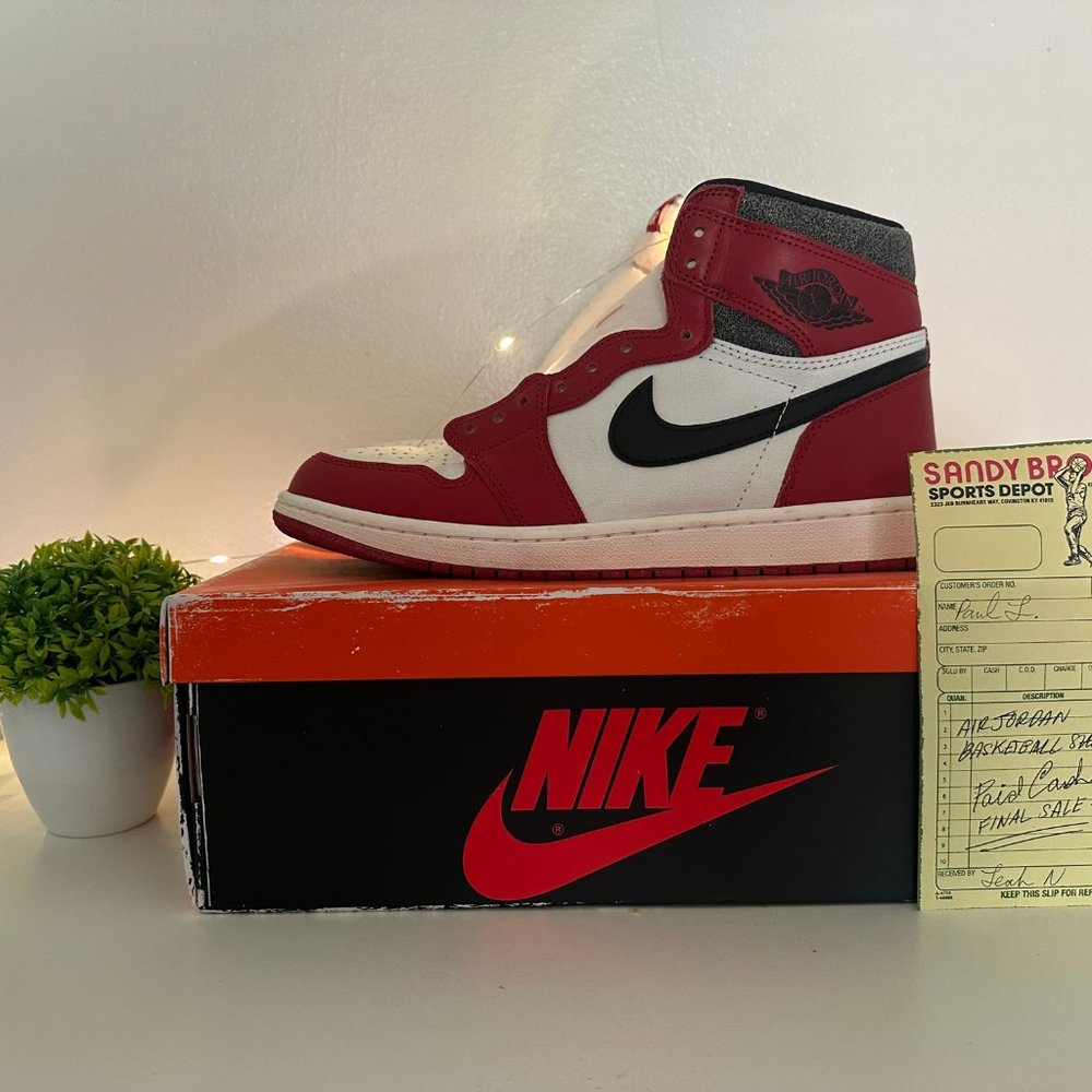 Air Jordan 1 Lost and Found